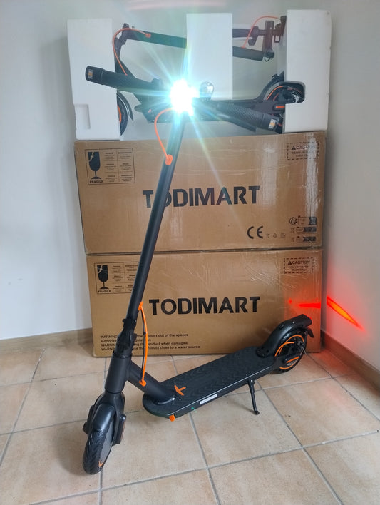 T3S 350W con indicatori di direzione integrati e portatarga